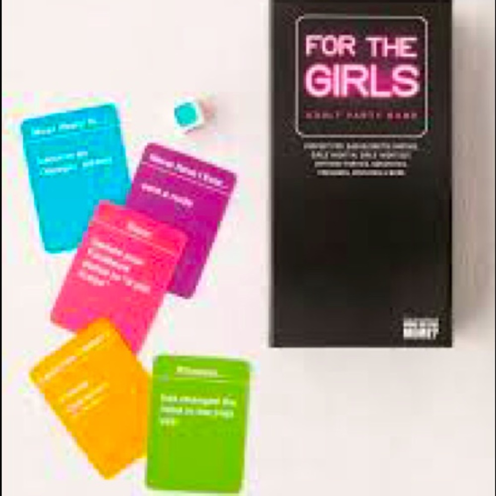 For The Girls -The Ultimate Girls Night Party Game